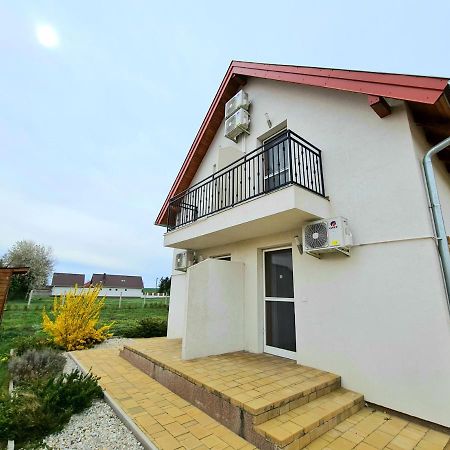 Szekely-Lak Apartman Hegyko Exterior photo